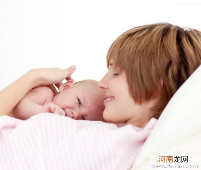 产后准妈妈应该什么时候开始母乳喂养