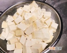 麻婆豆腐不辣的家常做法