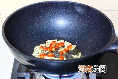 扁豆炒肉丝家常做法与窍门