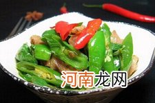 尖椒炒肉的做法