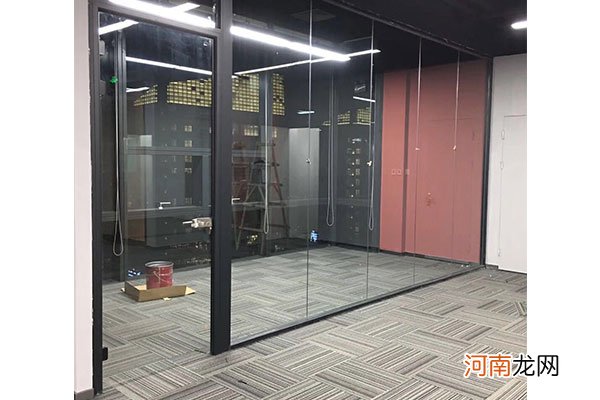 玻璃隔断施工工艺要点是什么，怎么进行安装呢？