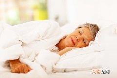 老年人广泛睡4、5个小时，与什么原因相关？能考虑身体所需吗？