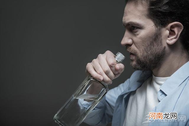 吃鱼肝油益处多但小心吃多了会中毒 鱼肝油是什么鱼提炼的