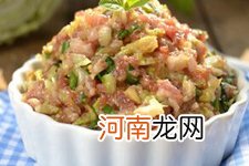 白菜猪肉饺子馅的做法