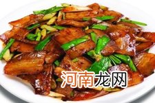 青蒜回锅肉的做法