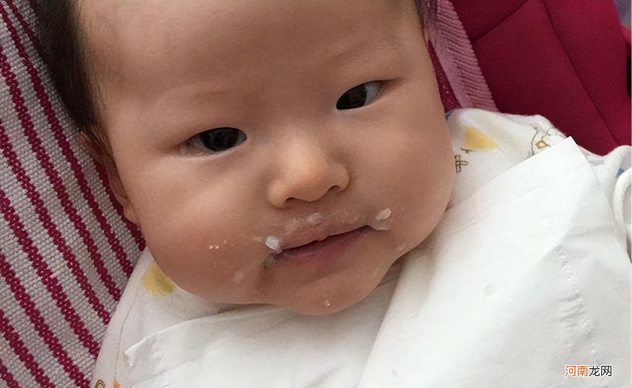 宝宝第一次应该吃多少米粉？