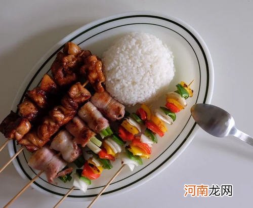 上班族方便：烤鸡肉串