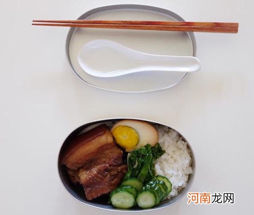 上班族方便：台湾控肉饭