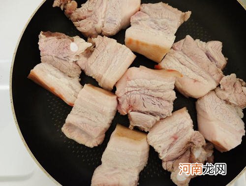 上班族方便：台湾控肉饭