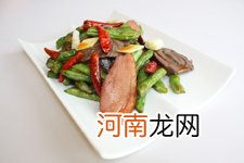 豆角炒肉的做法