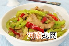 苦瓜炒肉的做法