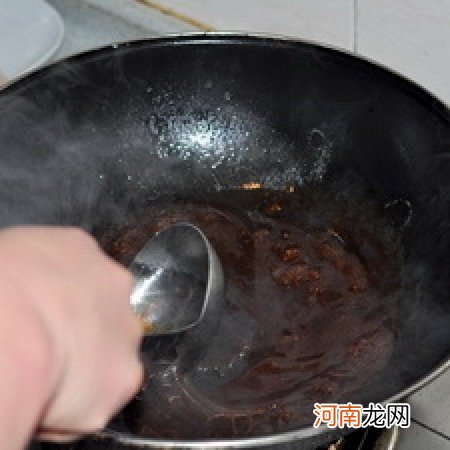 烟笋东坡肉的做法