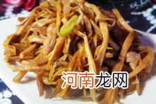 黄花菜炒肉的做法