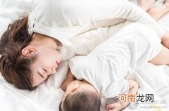 宝宝半夜频繁醒，如何让宝宝睡过夜呢？