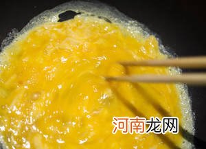 鸡蛋炒韭菜恰当做法