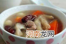 鸡脚煲汤