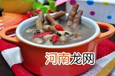 鸡脚煲汤