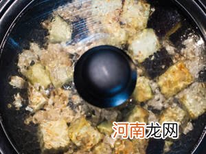 茄香打抛鸡肉