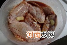 烤鸡翅的腌制方法