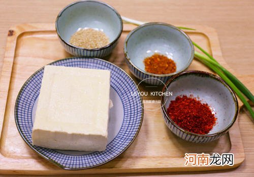 铁锅煎豆腐