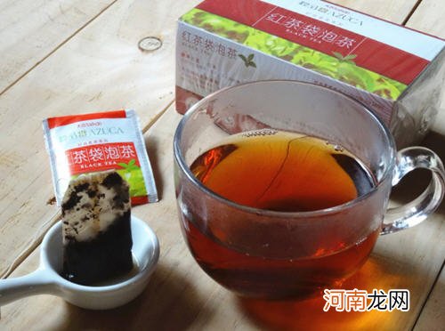 奶茶龟苓膏