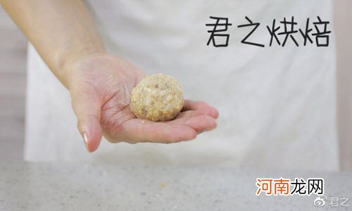电饼铛烤豆腐肉饼