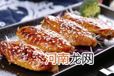 怎样用微波炉烤鸡翅