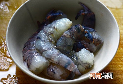 奶油蒜蓉虎虾