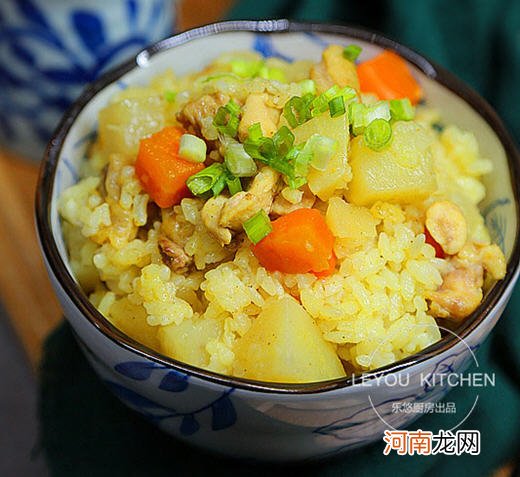 电饭锅咖喱鸡肉焖饭