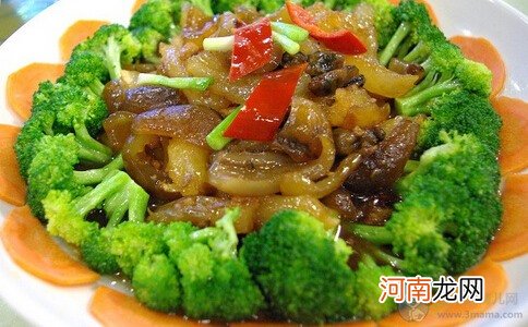 孕妇补锌食谱 菜花炖蹄筋