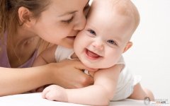 哺乳期感冒可以给宝宝喂奶吗？哺乳期生病可怎么办？
