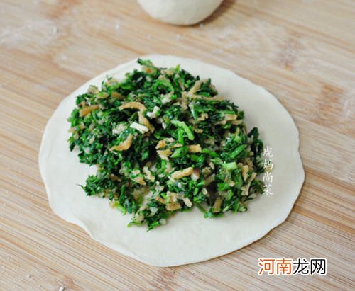 荠菜香菇大包子