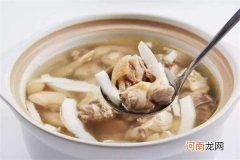 椰子肉煲鸡汤的做法 椰子肉炖鸡汤怎么做好吃