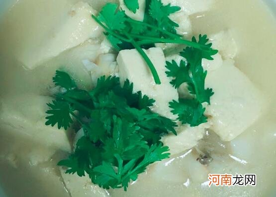 清炖鳕鱼豆腐汤怎么做