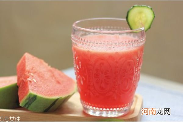 西瓜和什么水果榨汁好喝 西瓜搭配哪些水果榨汁