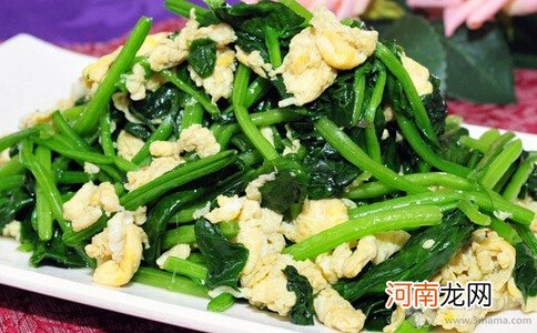 菠菜食材最保胎 孕早期如何食用菠菜