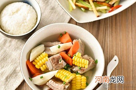 宝宝的牙刷、牙线怎么挑，怎么用？间隙刷是什么鬼？小孩子不能洗牙？