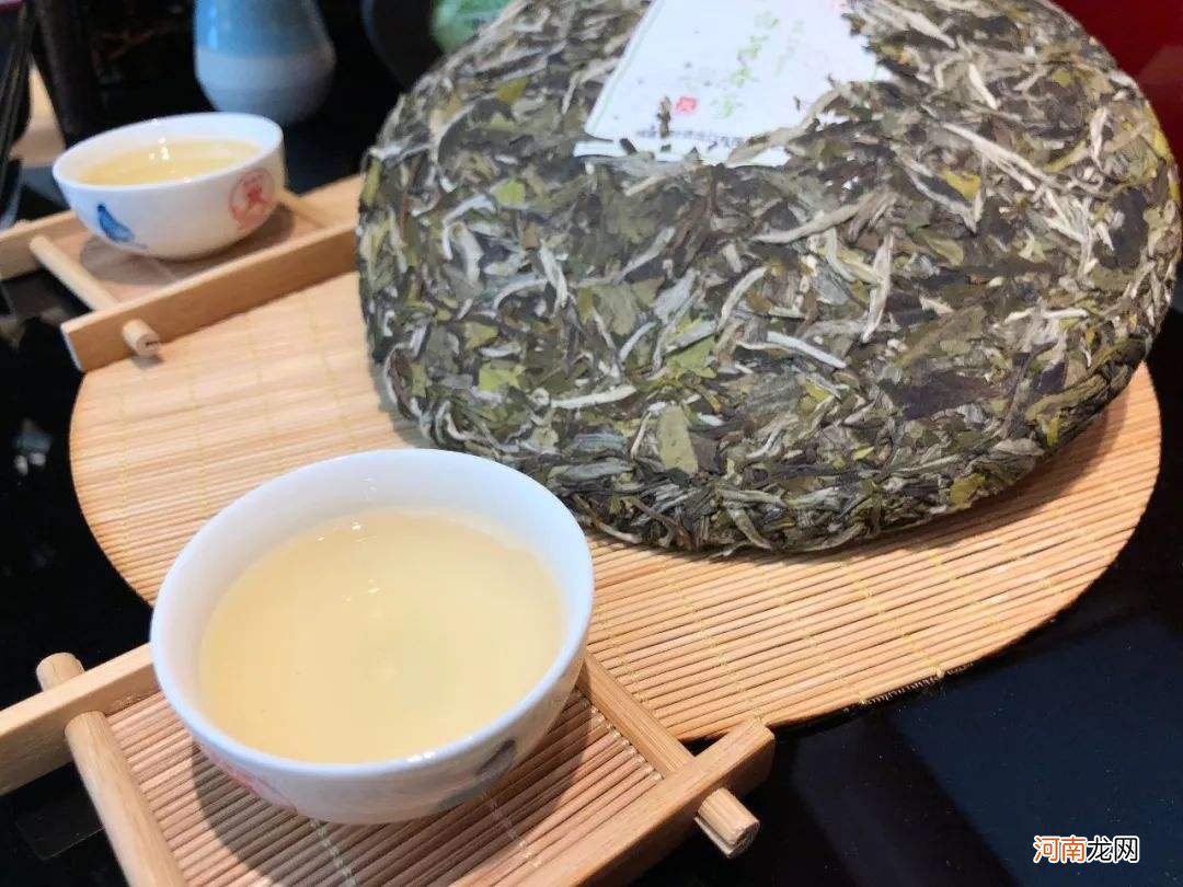 晚饭后喝白茶好吗