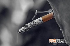 预产期快到了宝宝动的厉害正常吗