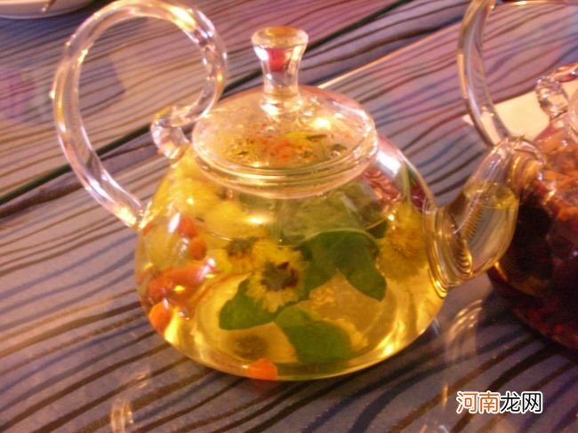 哺乳期能喝菊花茶吗
