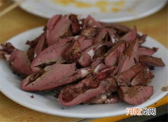 白领生活压力大常常焦虑情绪 缓解焦虑症的食疗