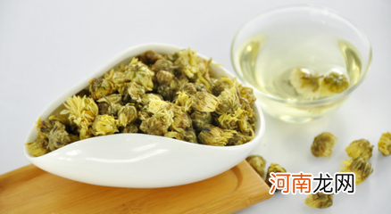 夏季喝菊花茶的益处 四个奇妙之处