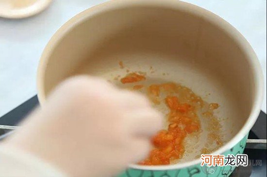 12个月宝宝辅食：推送一款简单又营养的补锌浓汤 宝宝定会喜欢