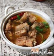 煲汤食谱：黄豆酱炖排骨