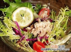 孕妇补叶酸食谱：金枪鱼蔬菜沙拉