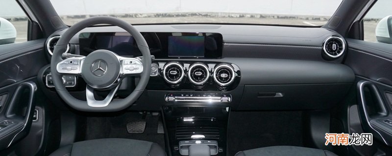 奔驰A级空调按钮图解,奔驰A级空调除雾和暖风开启方法