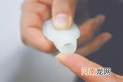 502胶水粘在手上怎么办