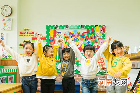 当宝宝问“妈妈我是从哪儿来的？”你该怎么回应？