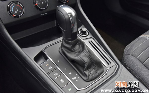 大众桑塔纳自动挡挡位图解，桑塔纳换挡操作技巧