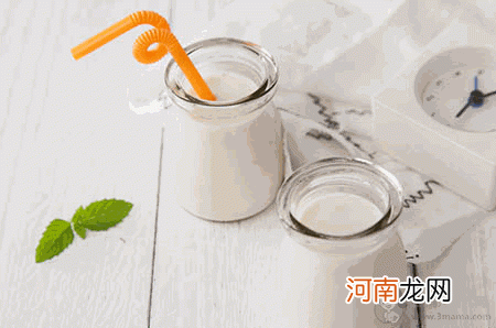 不想再看到更多的痛心瞬间,爸妈们带娃在外一定要多“留个心眼”!